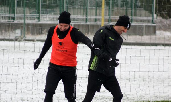 Ботев Пловдив тренира без Стивън Петков